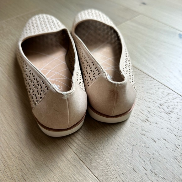 Lifestride 10w.  Worn once. - Picture 4 of 5